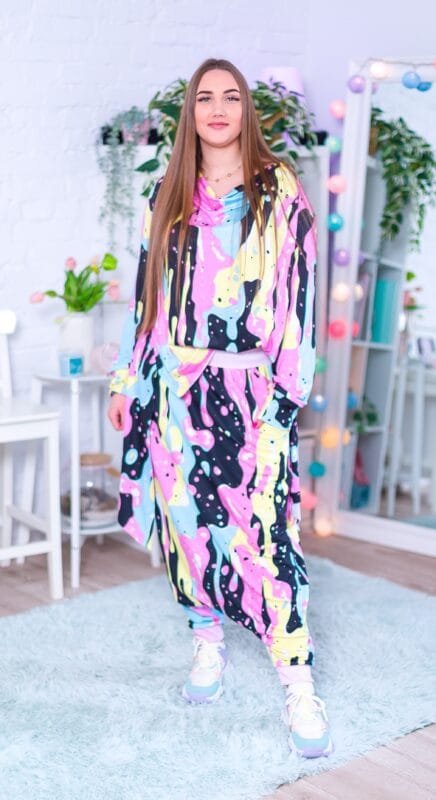 MUUkreacje moda damska, odzież szyta na wymiar z kolorowych autorskich printów