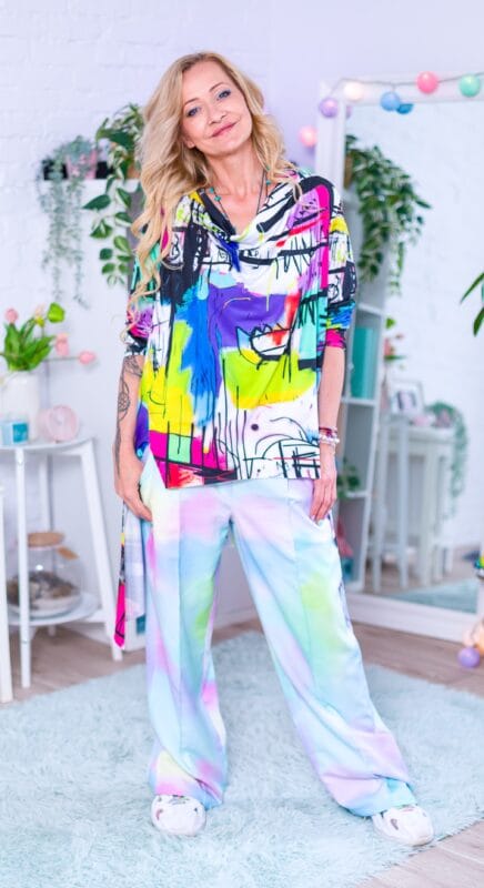 MUUkreacje moda damska, odzież szyta na wymiar z kolorowych autorskich printów