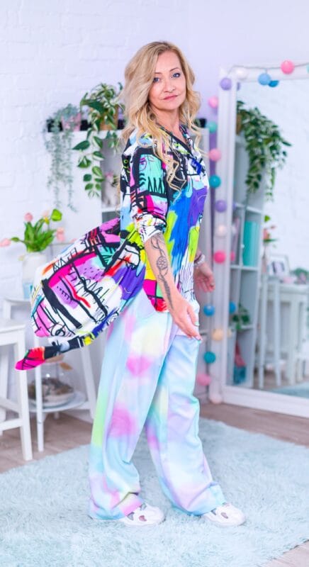 MUUkreacje moda damska, odzież szyta na wymiar z kolorowych autorskich printów