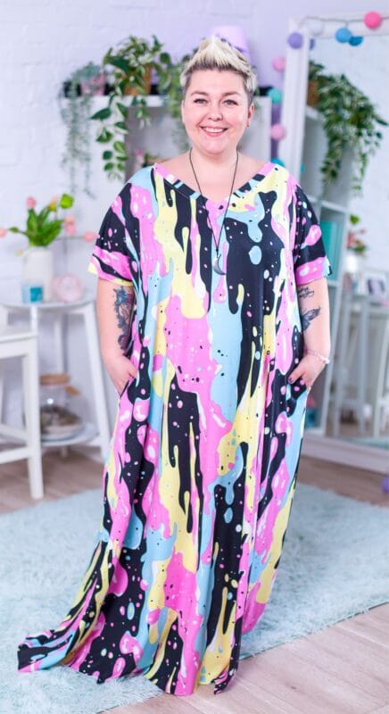 MUUkreacje moda damska, odzież szyta na wymiar z kolorowych autorskich printów