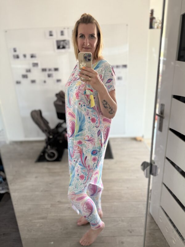 MUUkreacje moda damska, odzież szyta na wymiar z kolorowych autorskich printów