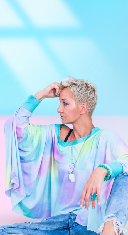 MUUkreacje moda damska, odzież szyta na wymiar z kolorowych autorskich printów