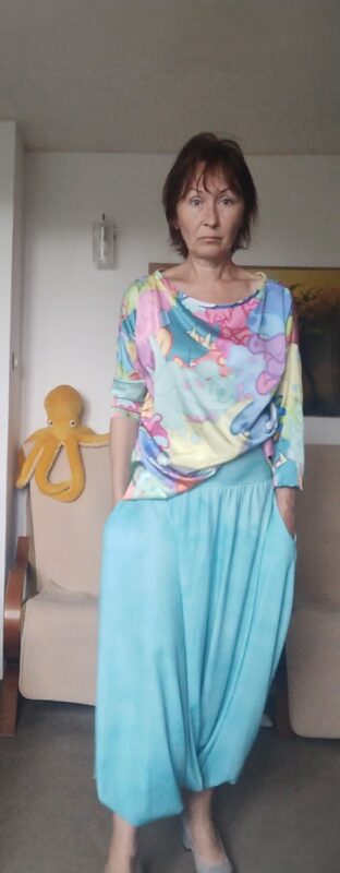 MUUkreacje moda damska, odzież szyta na wymiar z kolorowych autorskich printów